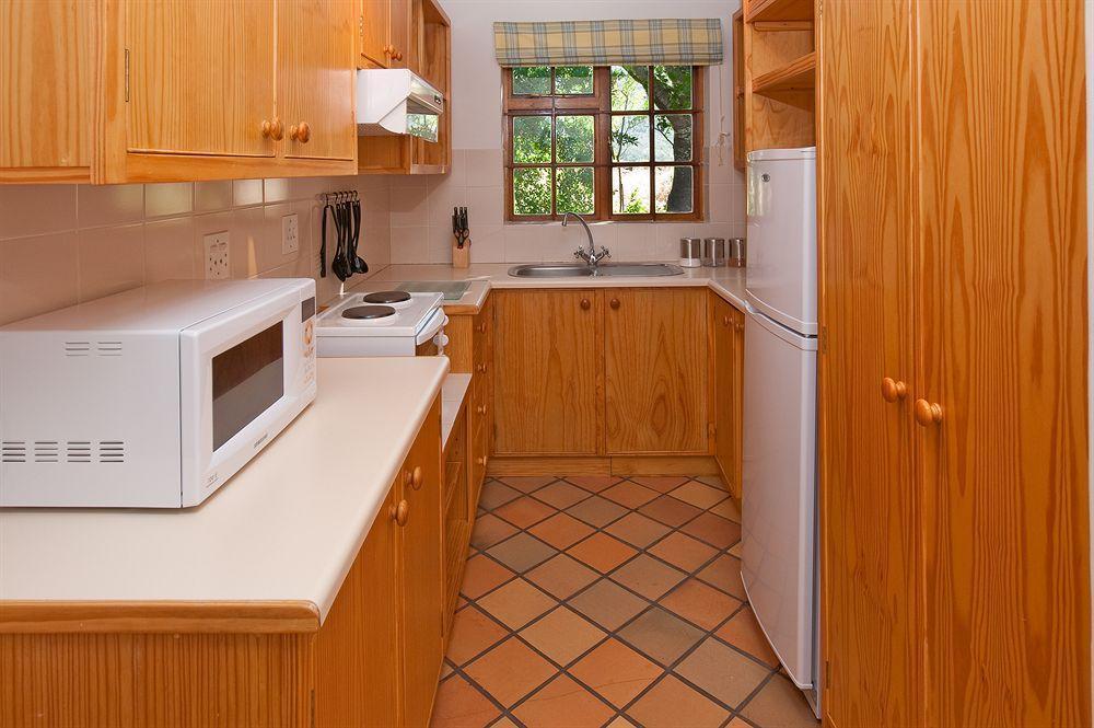 La Galiniere Guest Cottages Franschhoek Bagian luar foto