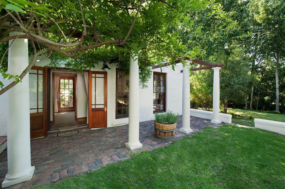 La Galiniere Guest Cottages Franschhoek Bagian luar foto